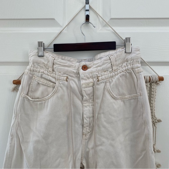 CLOSED Lexi Drawstring Paper Bag Jeans in Ecru - Picture 2 of 12